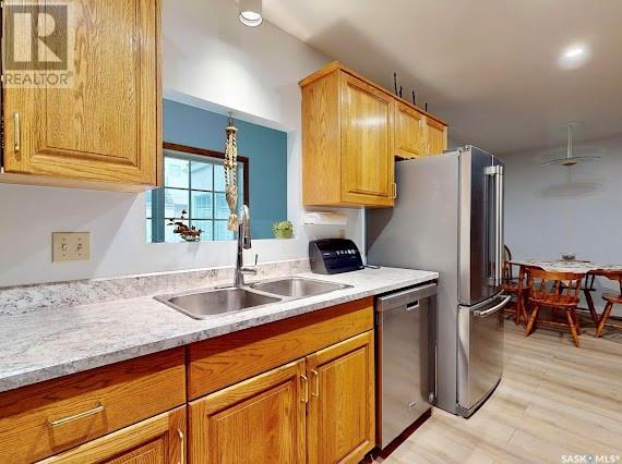 26 2338 Assiniboine Avenue E Property Photo 12