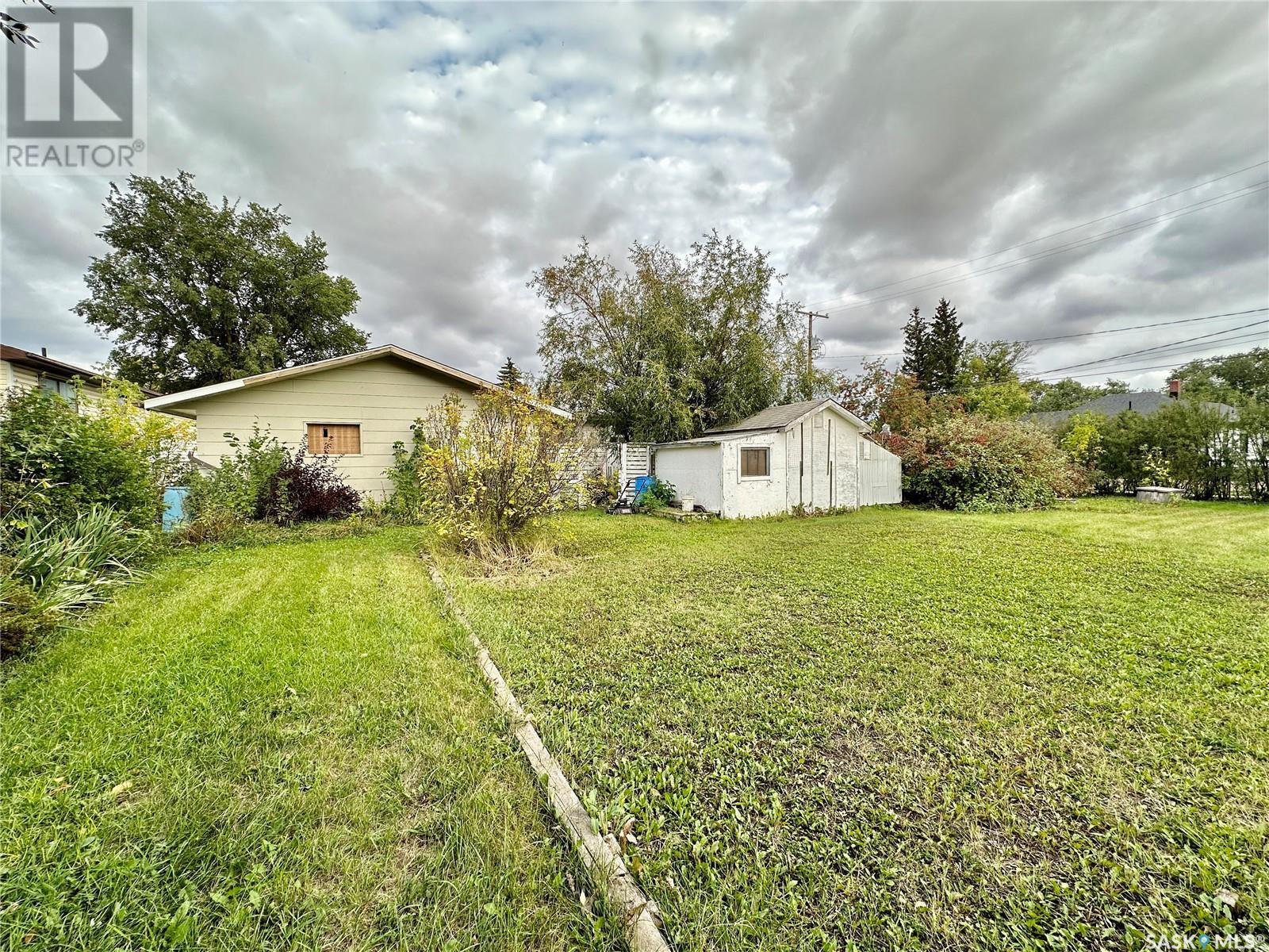 302 4th Avenue Property Photo 12