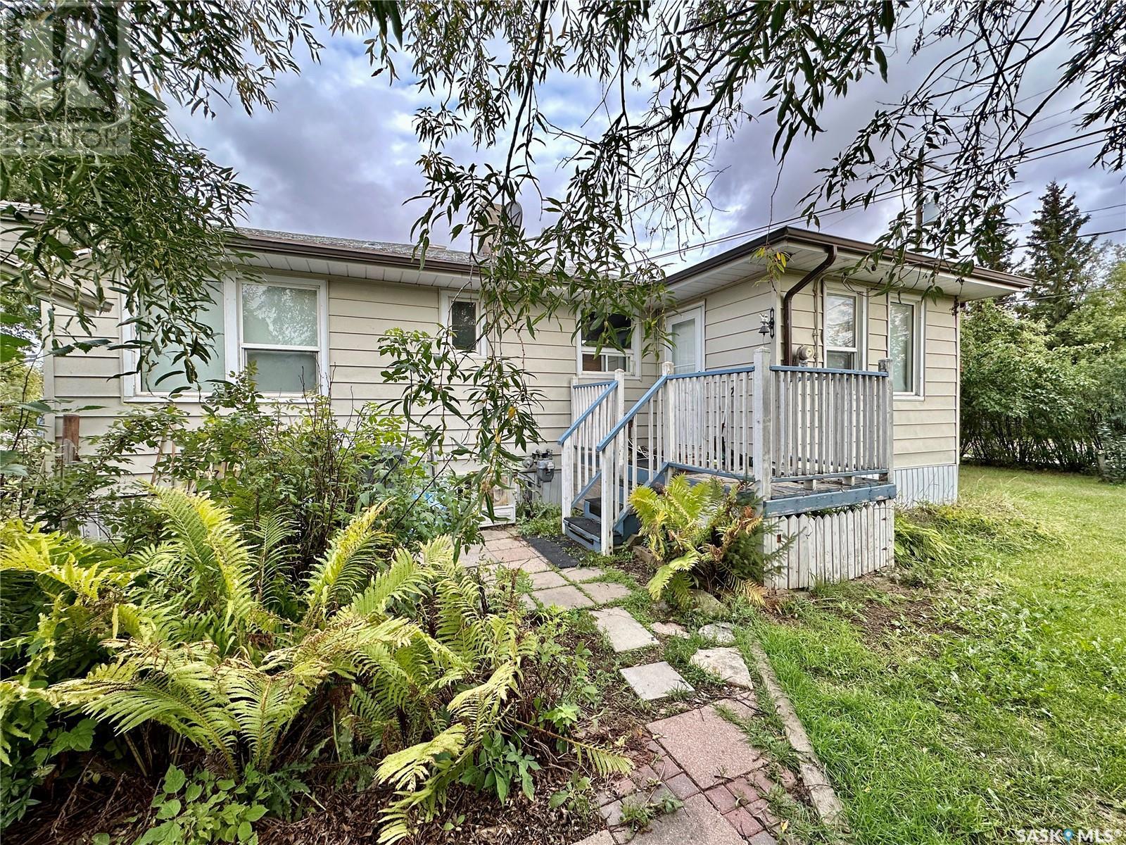 302 4th Avenue Property Photo 14