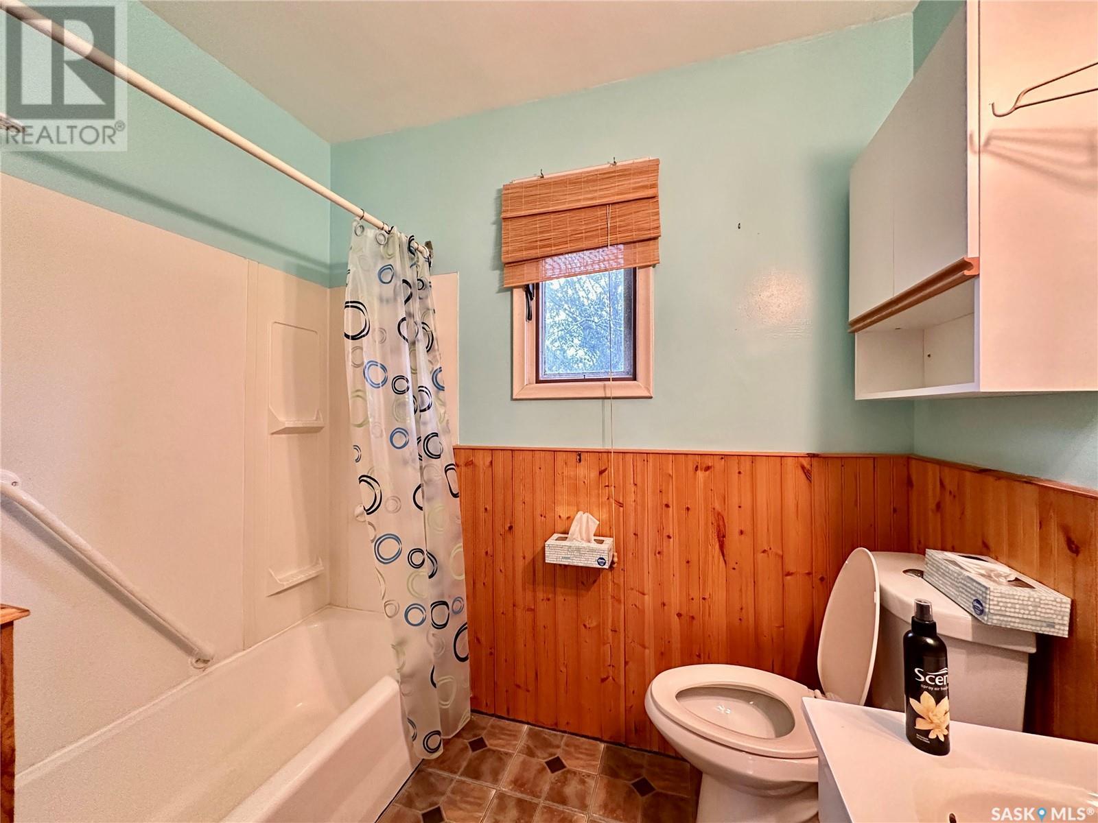 302 4th Avenue Property Photo 27