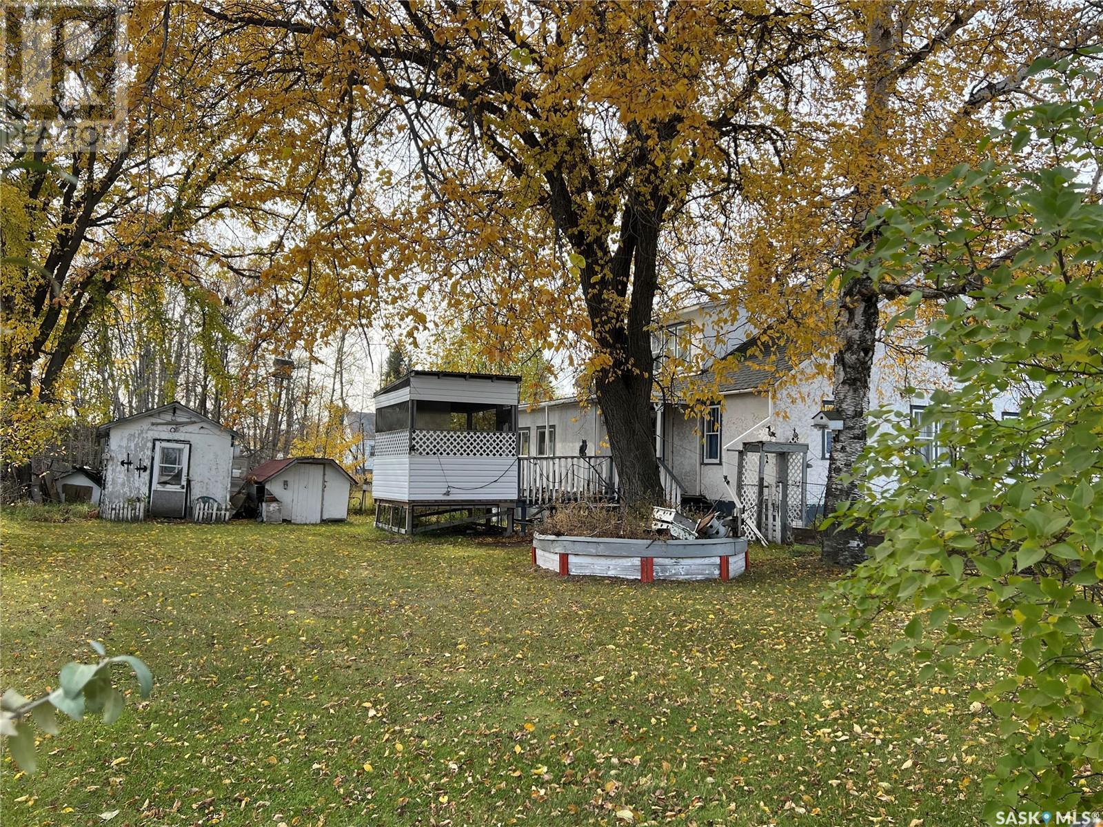 378 1st Street W Property Photo 25