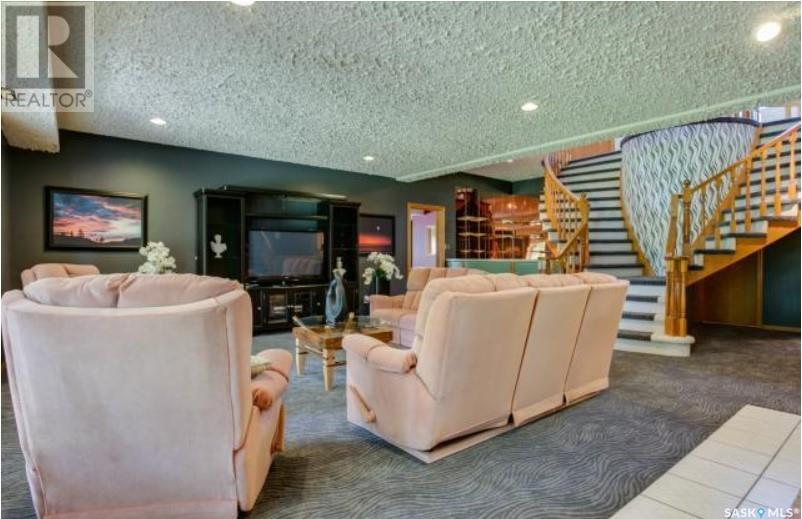 280 Grasswood Road Property Photo 43