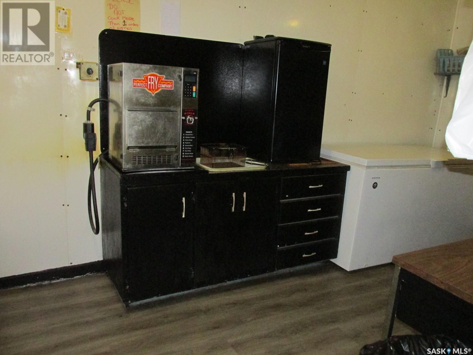 154 Railway Avenue Property Photo 18