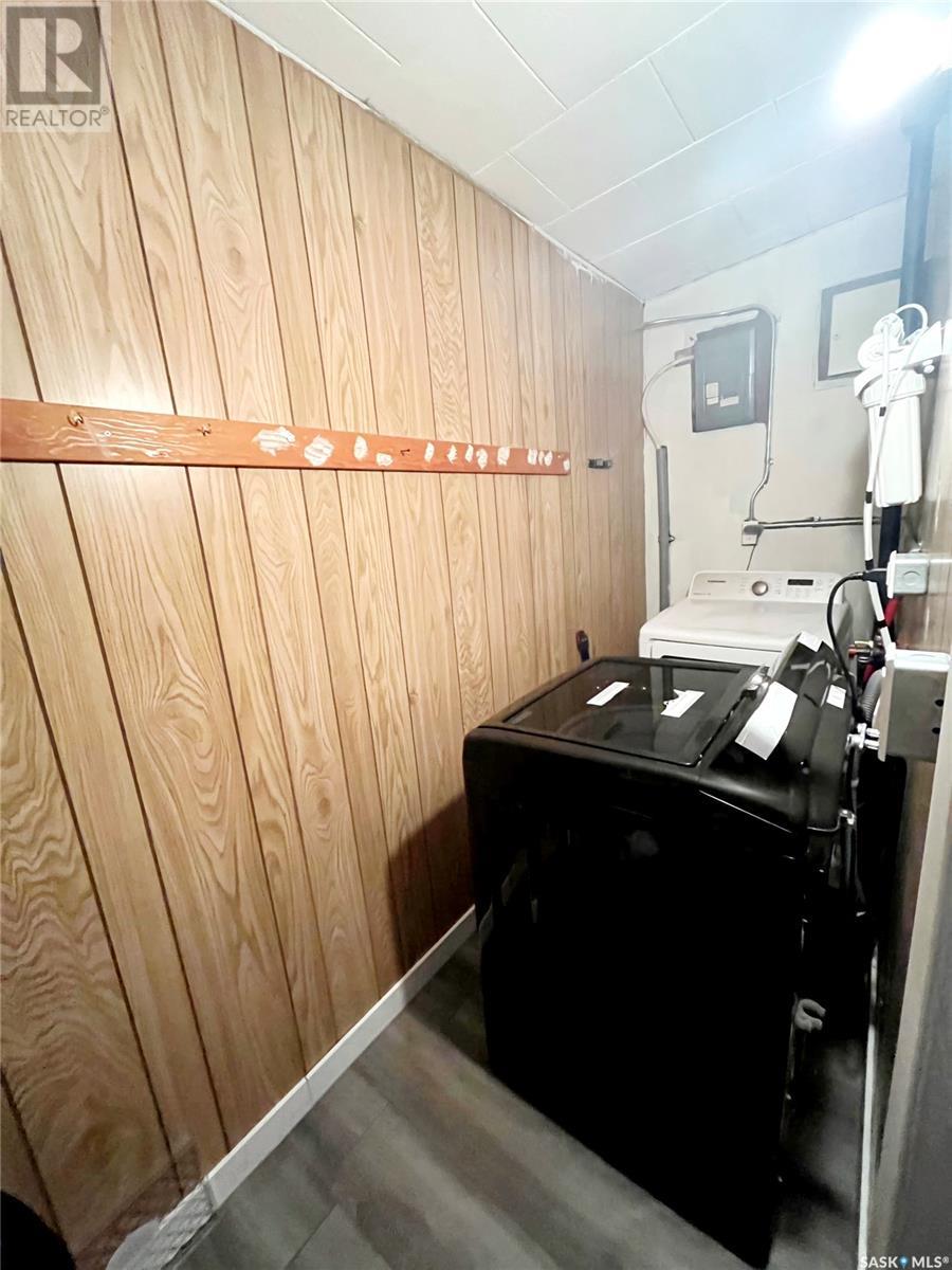 40 Centre Street Property Photo 21