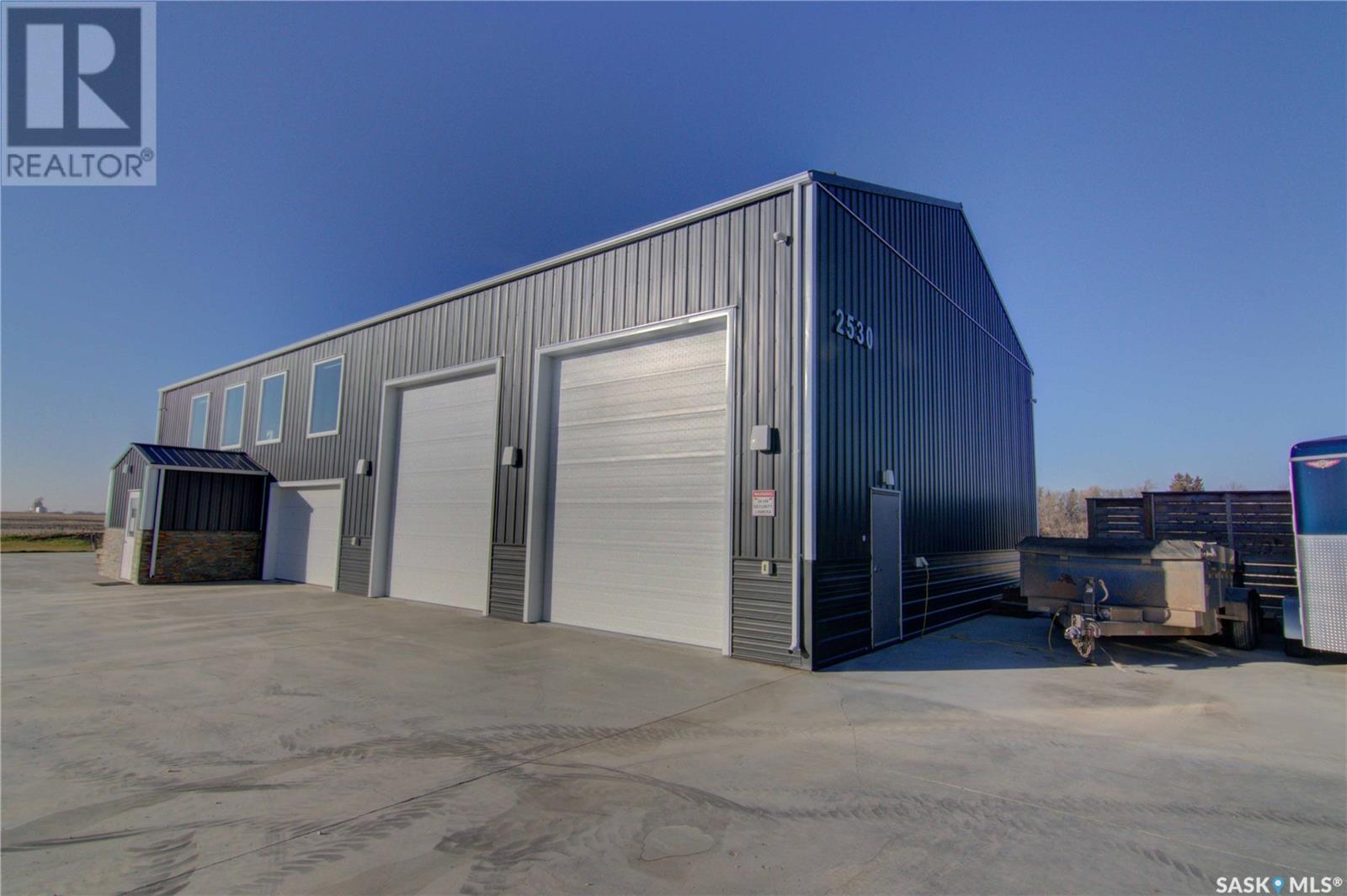 2530 Saskatchewan Drive S Property Photo 2