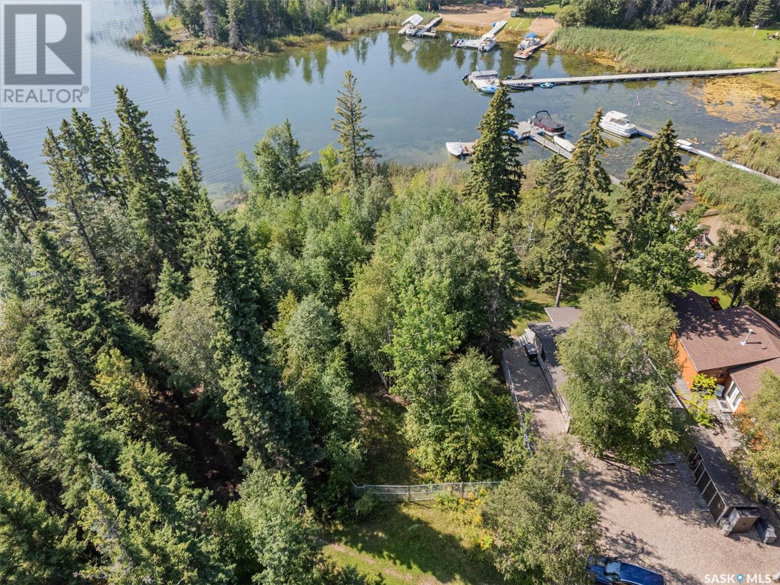 131 Jean Bay Property Photo 6