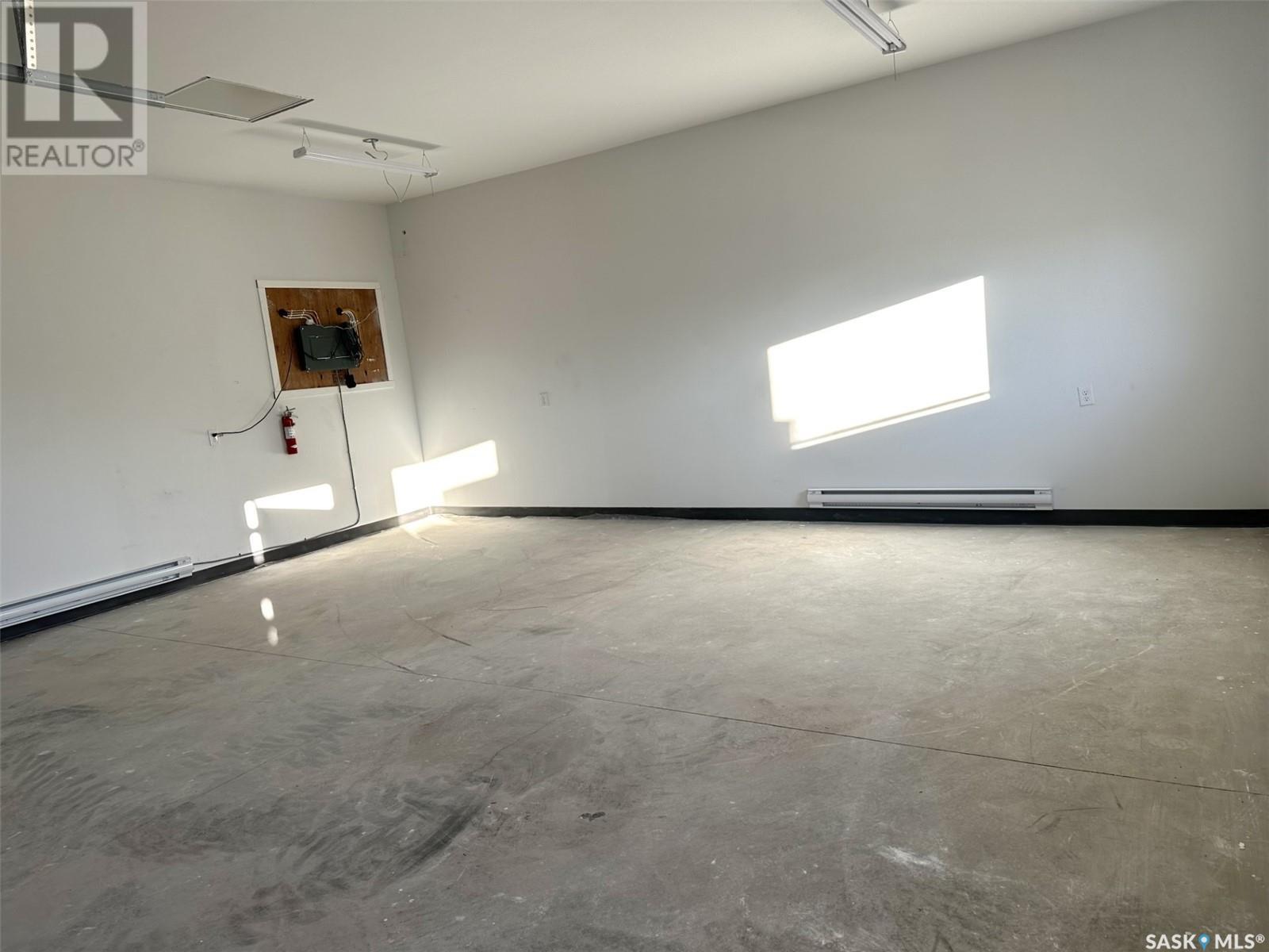 109 Railway Street Property Photo 3