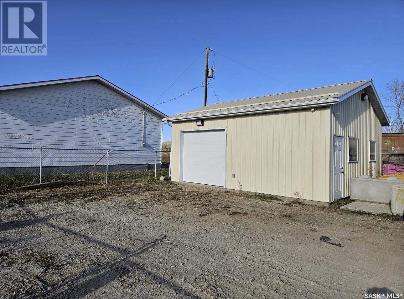 109 Railway Street Property Photo 8