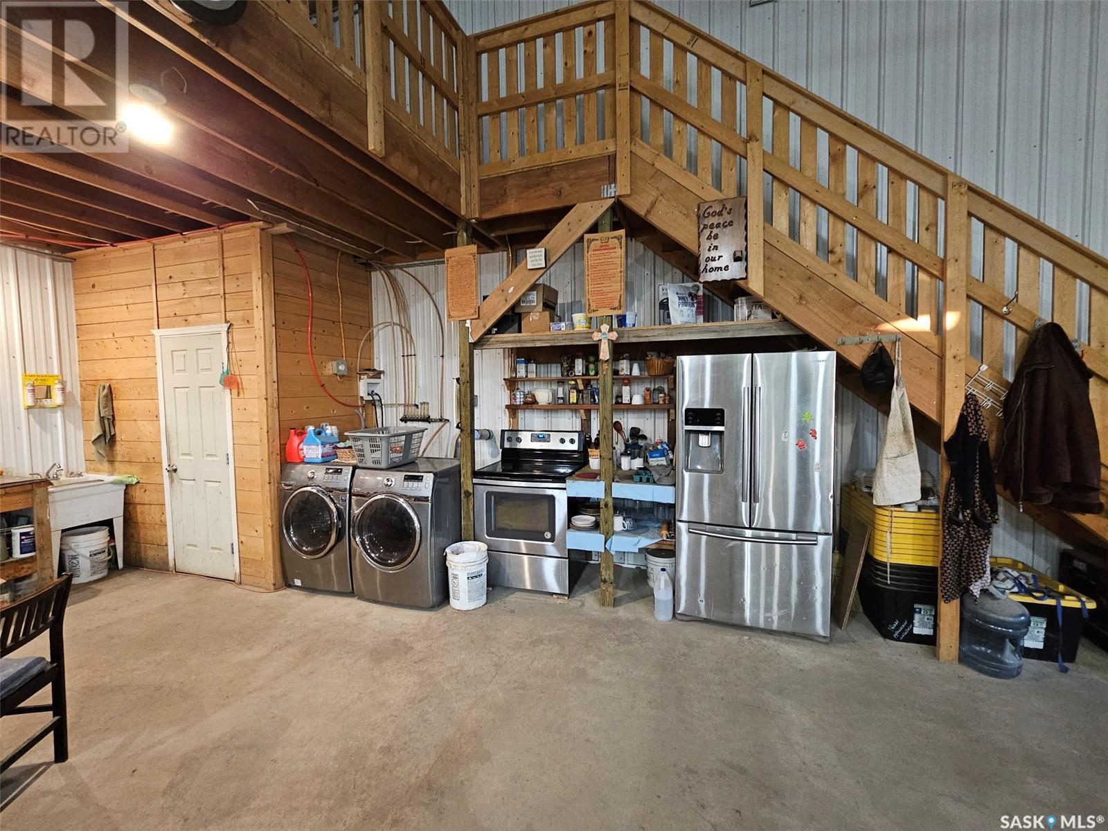 205 King Street Property Photo 6