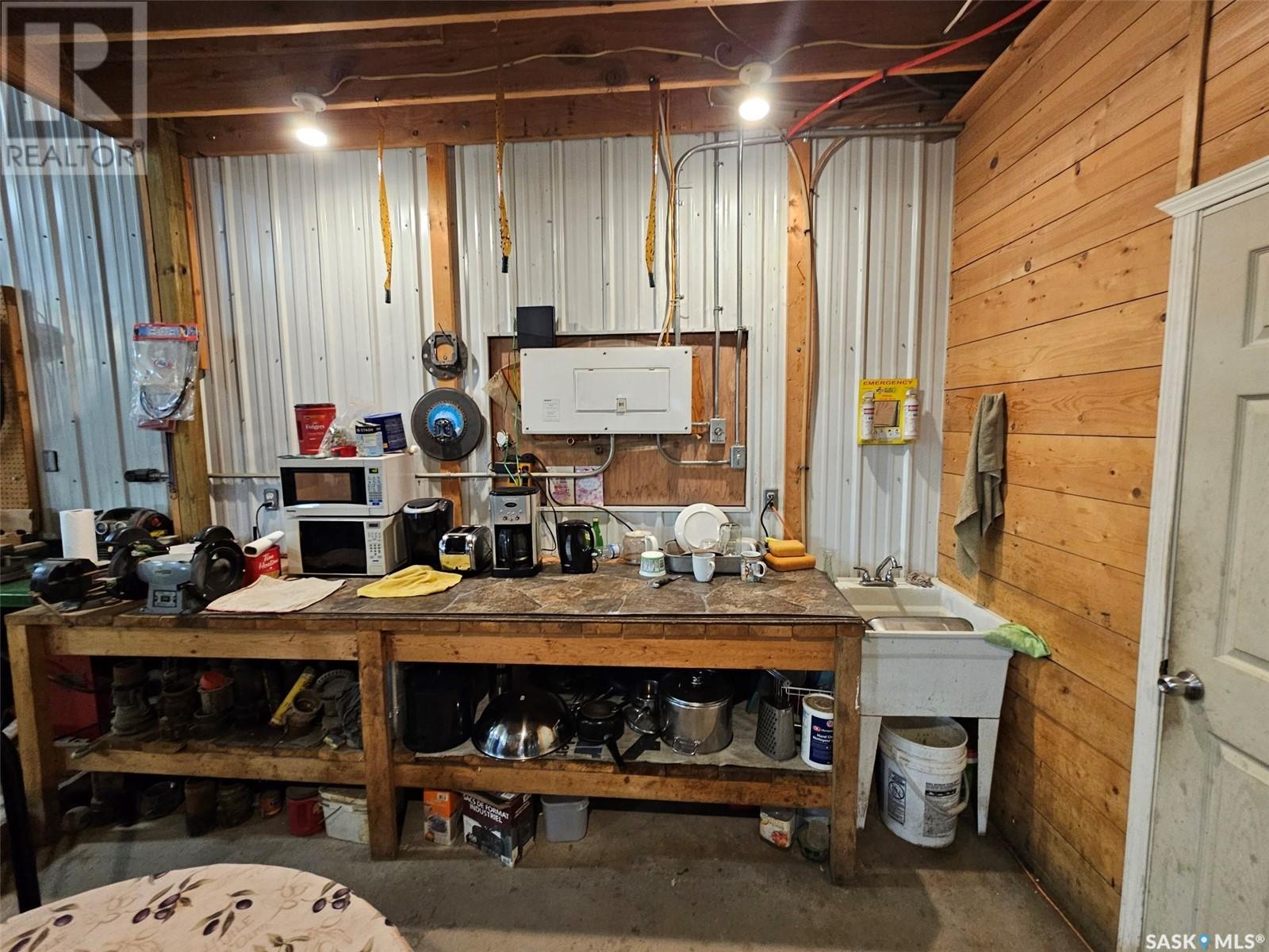 205 King Street Property Photo 7