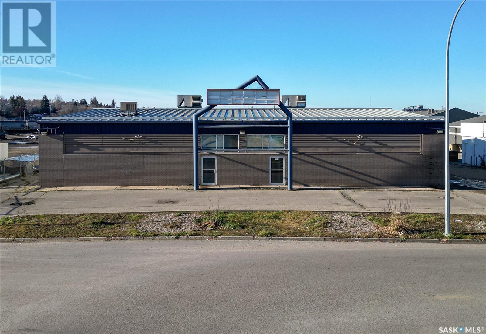 1525 5th Avenue E Property Photo 1