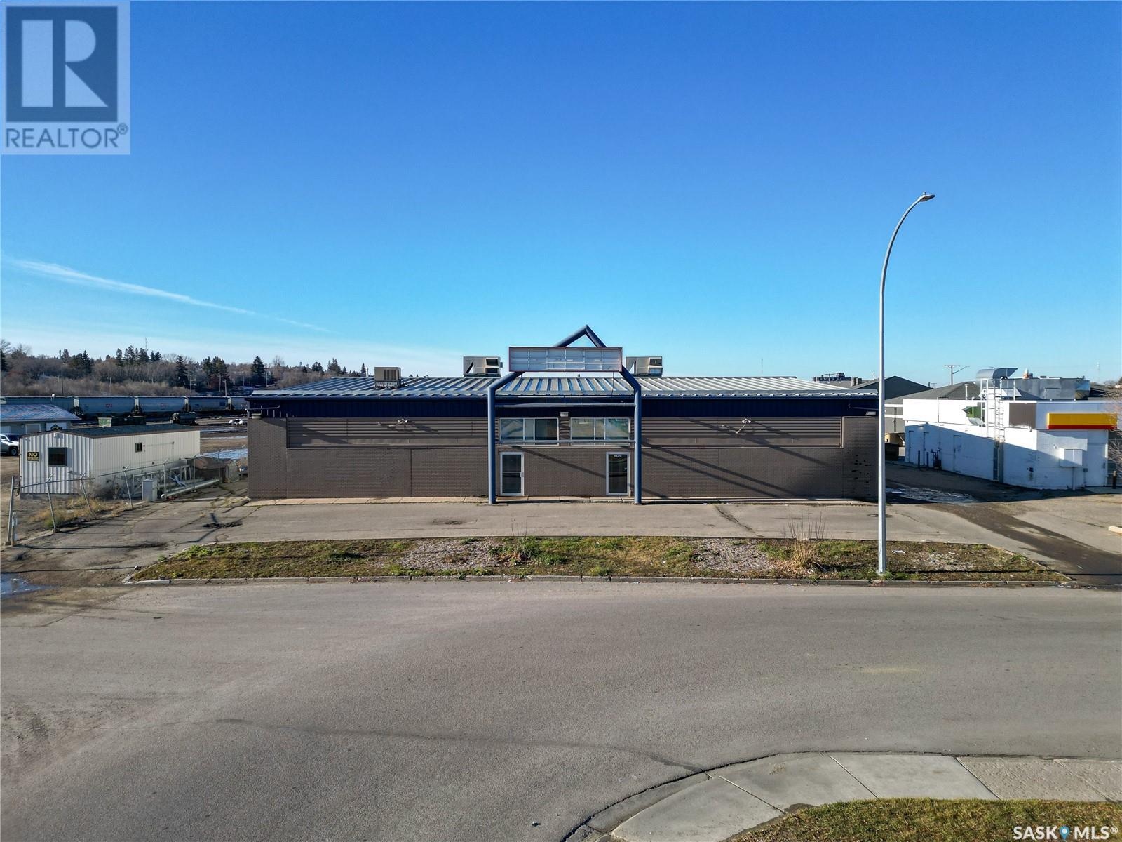 1525 5th Avenue E Property Photo 2