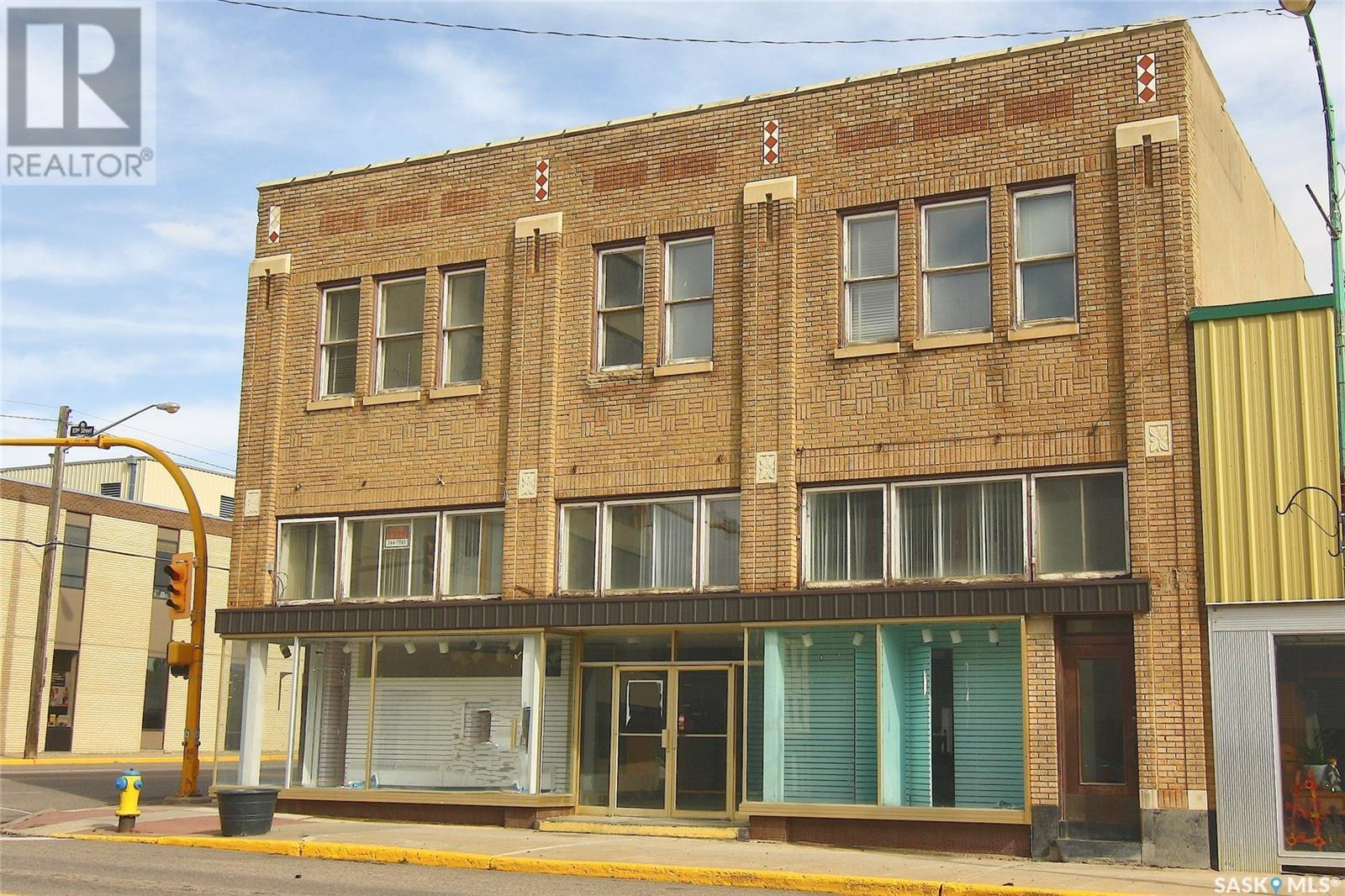 1092 101st Street Property Photo