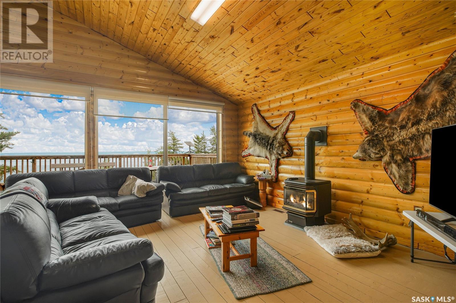 Tobin Lake Trophy Adventures Property Photo 9