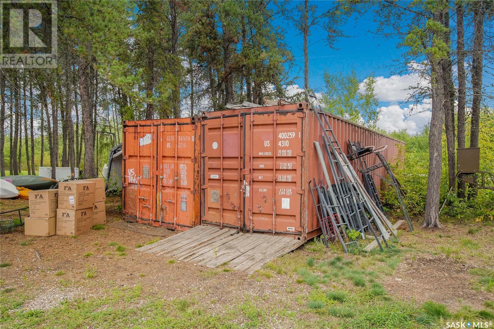 Tobin Lake Trophy Adventures Property Photo 30