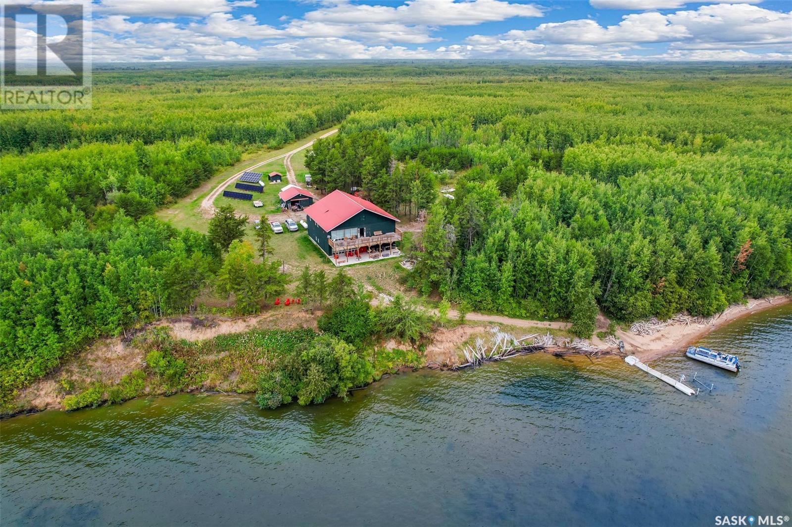 Tobin Lake Trophy Adventures Property Photo 40