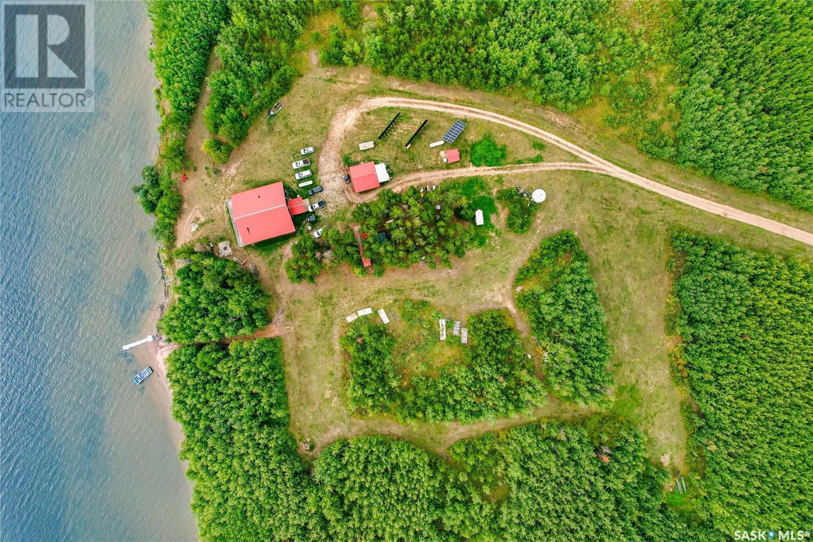 Tobin Lake Trophy Adventures Property Photo 44