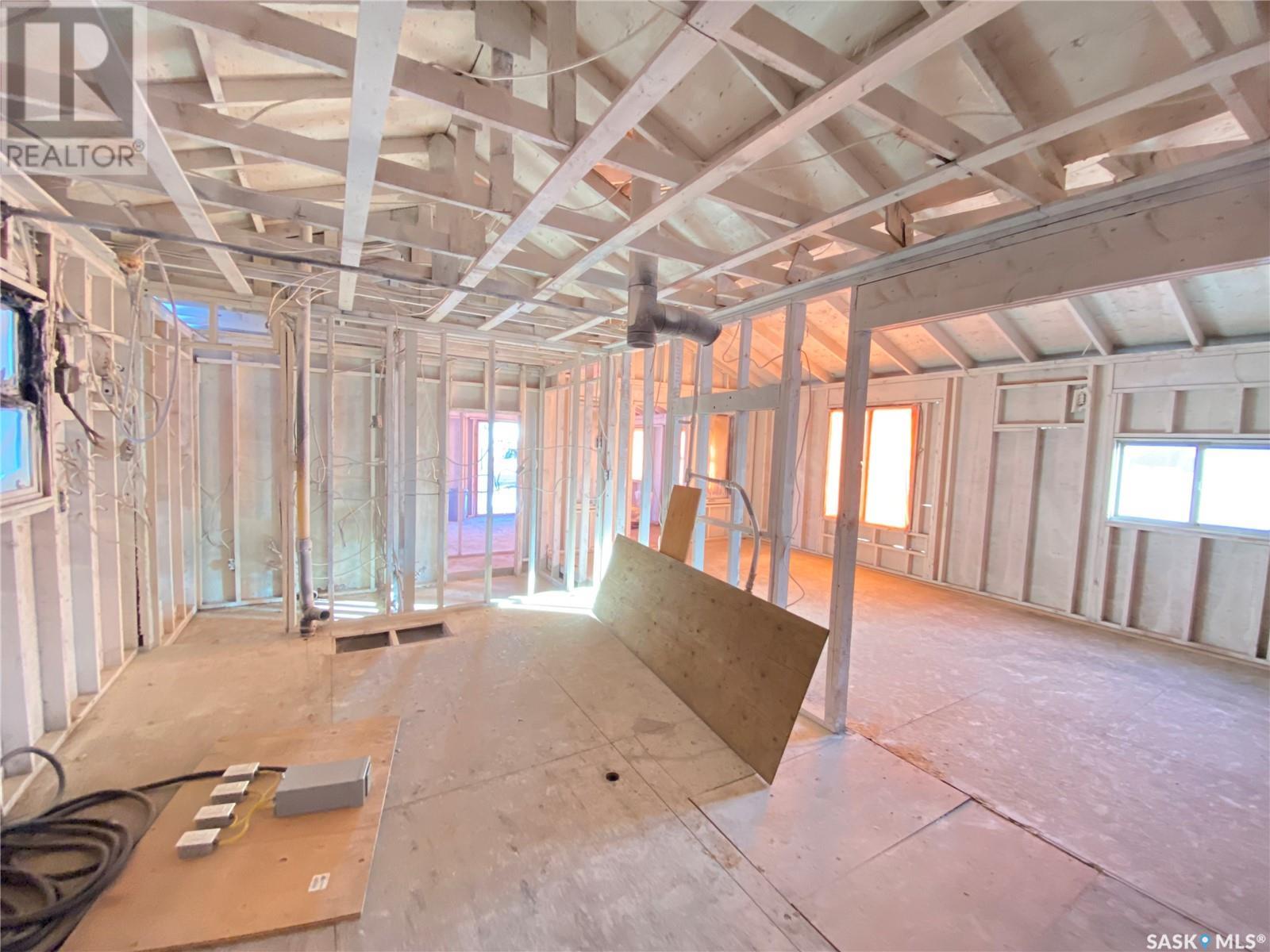 2 Pacific Avenue Property Photo 16