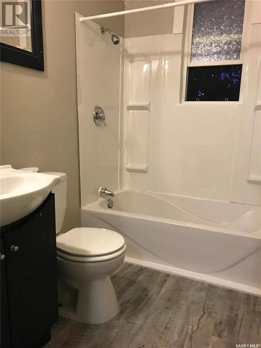 301 Cheadle Street E Property Photo 18