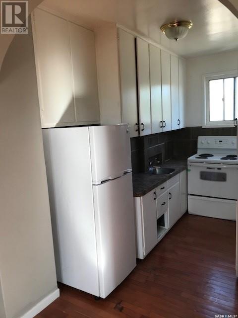 301 Cheadle Street E Property Photo 25