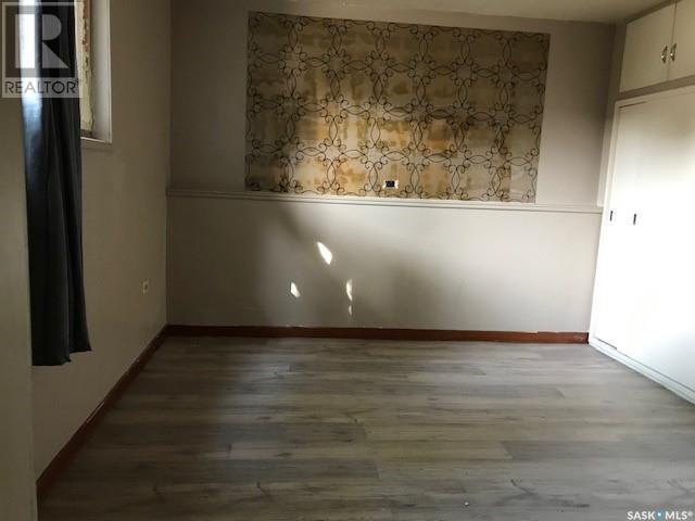 301 Cheadle Street E Property Photo 32