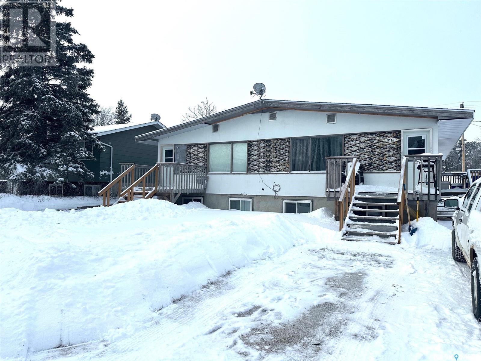 811 Albert Street Property Photo 1