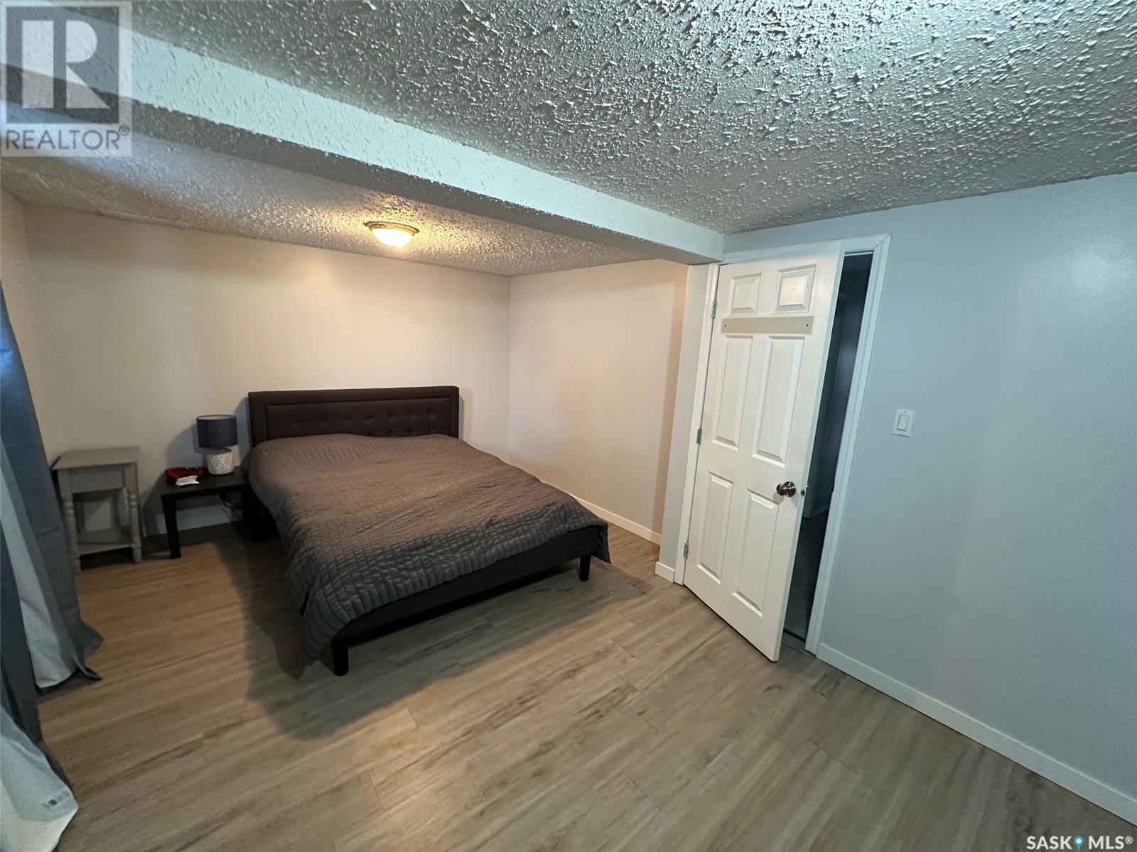 811 Albert Street Property Photo 16