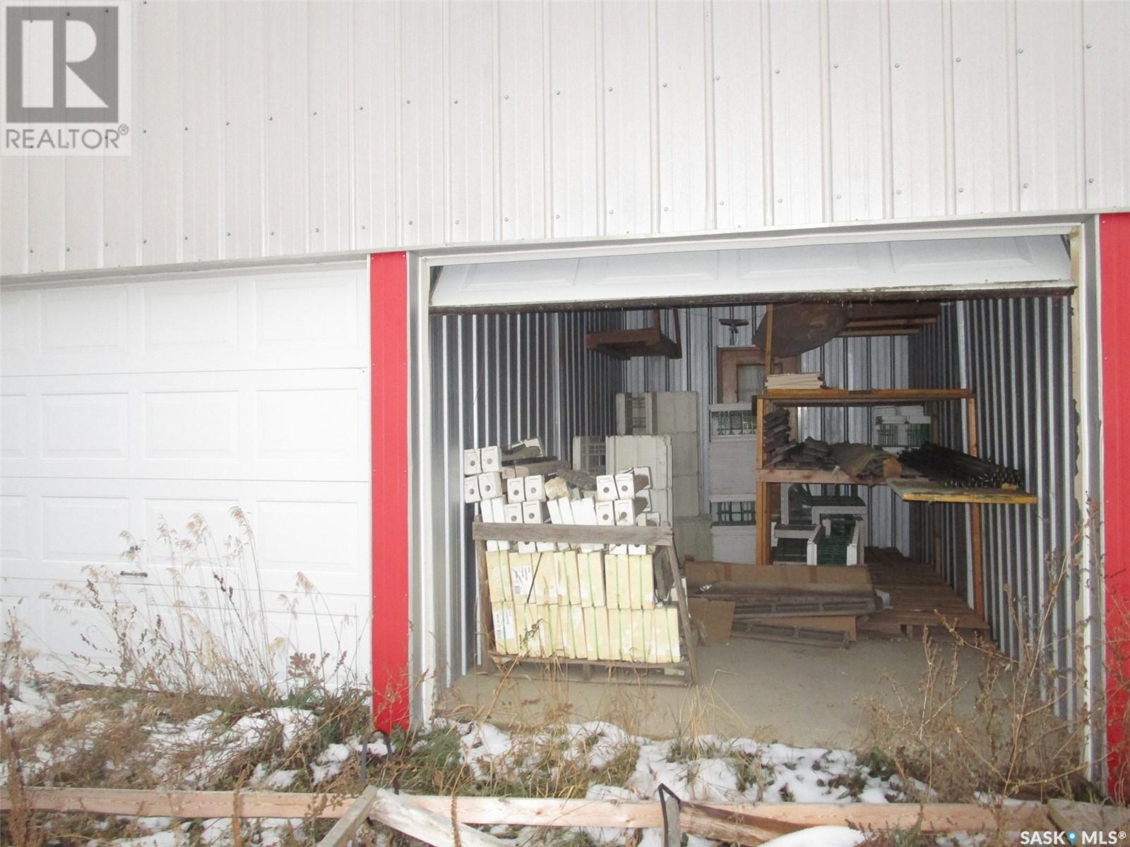 114 7th Avenue W Property Photo 6
