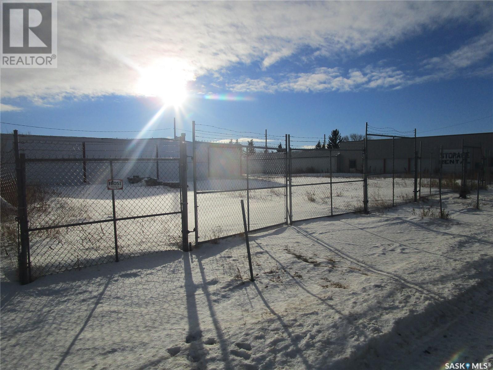 114 7th Avenue W Property Photo 18