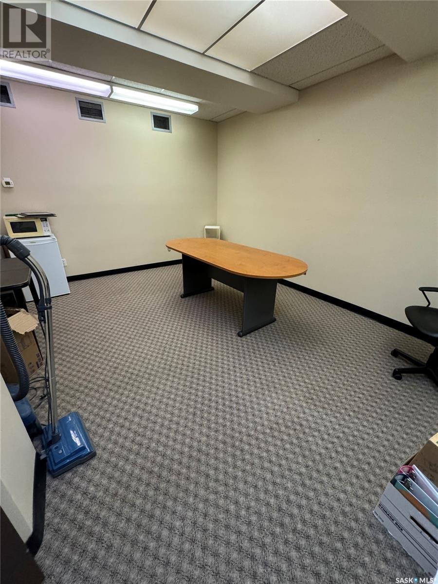 Unit 2w 77 15th Street E Property Photo 3