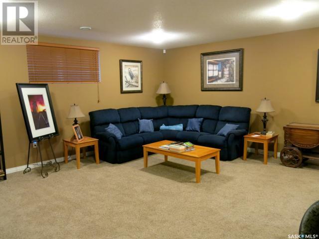 1 1st Avenue N Property Photo 25