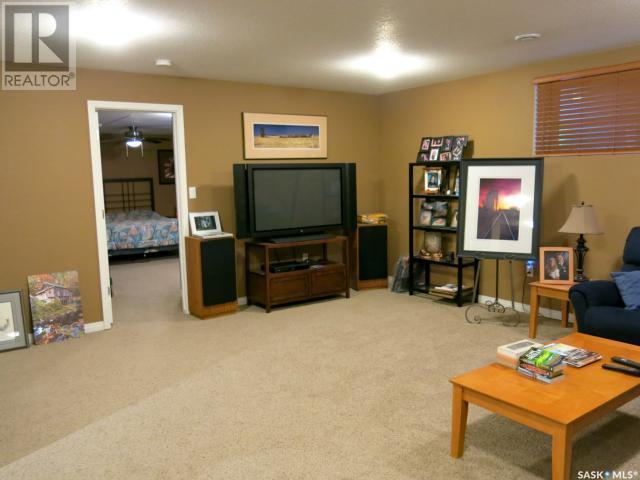 1 1st Avenue N Property Photo 26