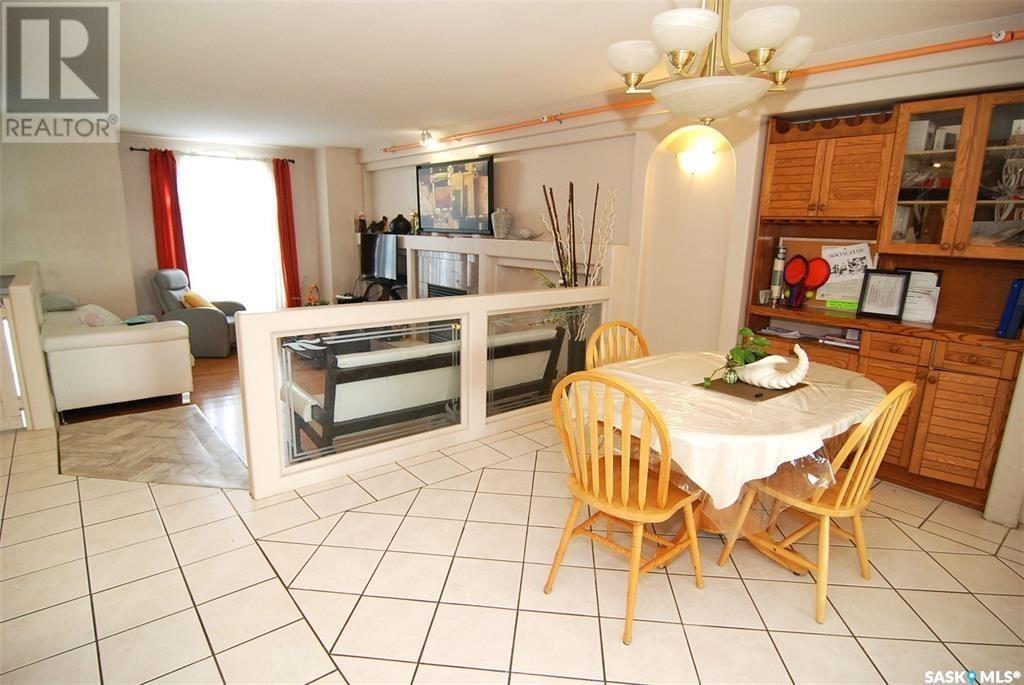 2915 37th Street W Property Photo 5