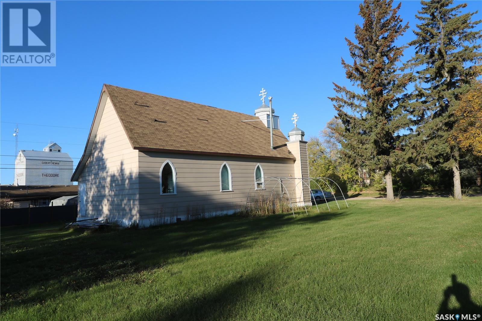 5 Theodore Street Property Photo 2