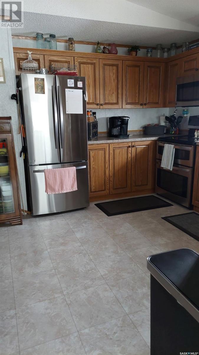12 Holmes Street Property Photo 5