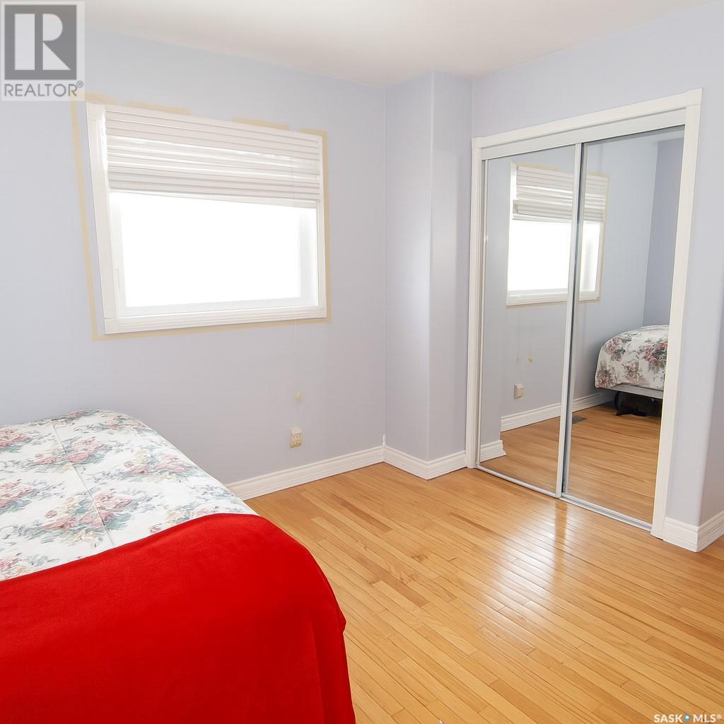 2915 37th Street W Property Photo 11
