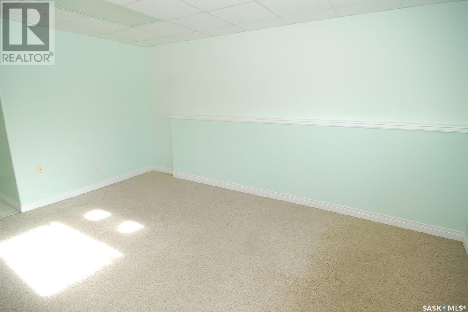 2915 37th Street W Property Photo 18