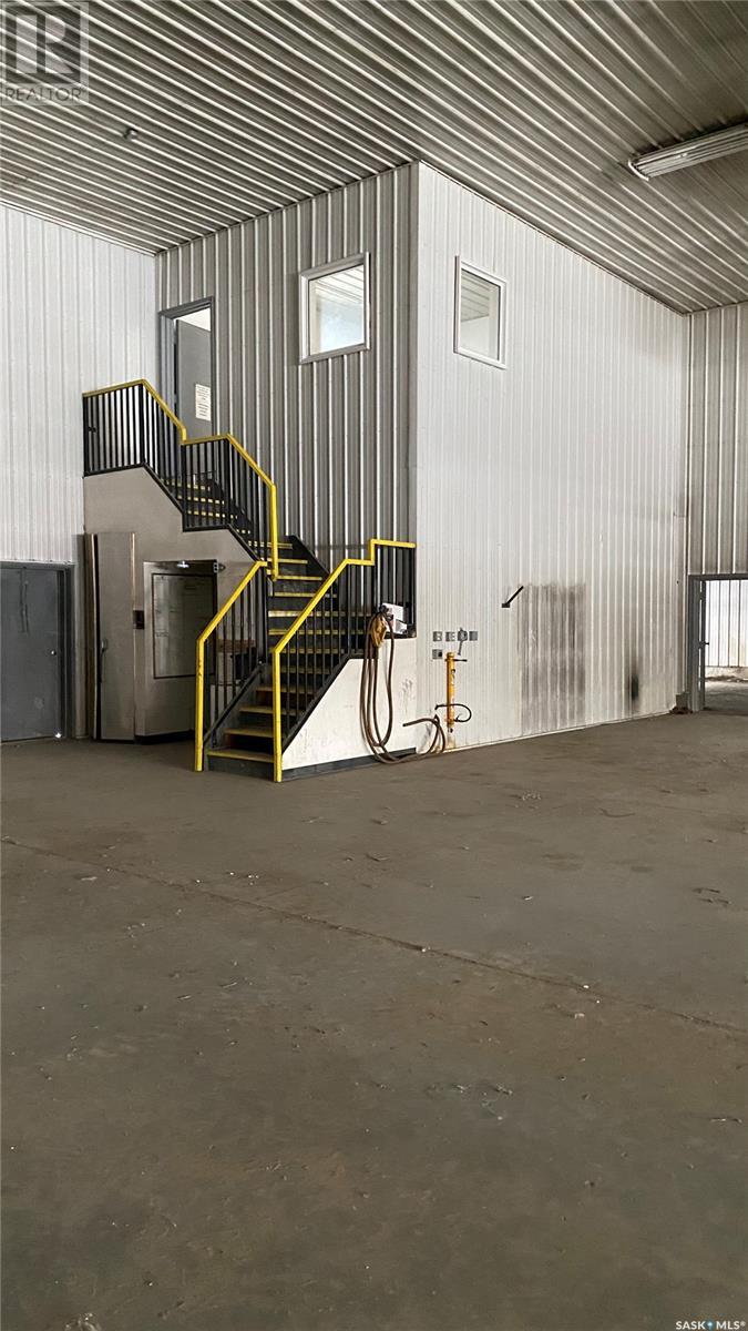 2 Van Horne Street Property Photo 6