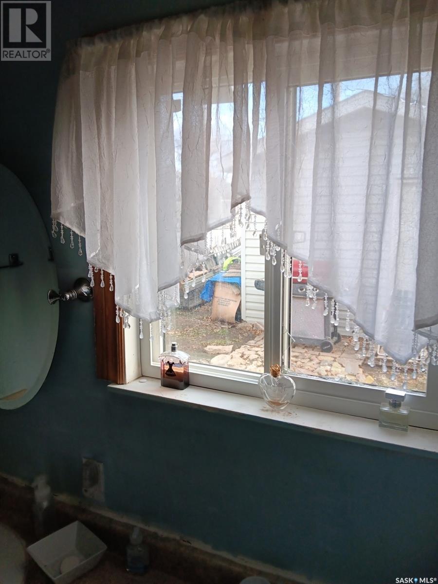 824 H Avenue N Property Photo 9