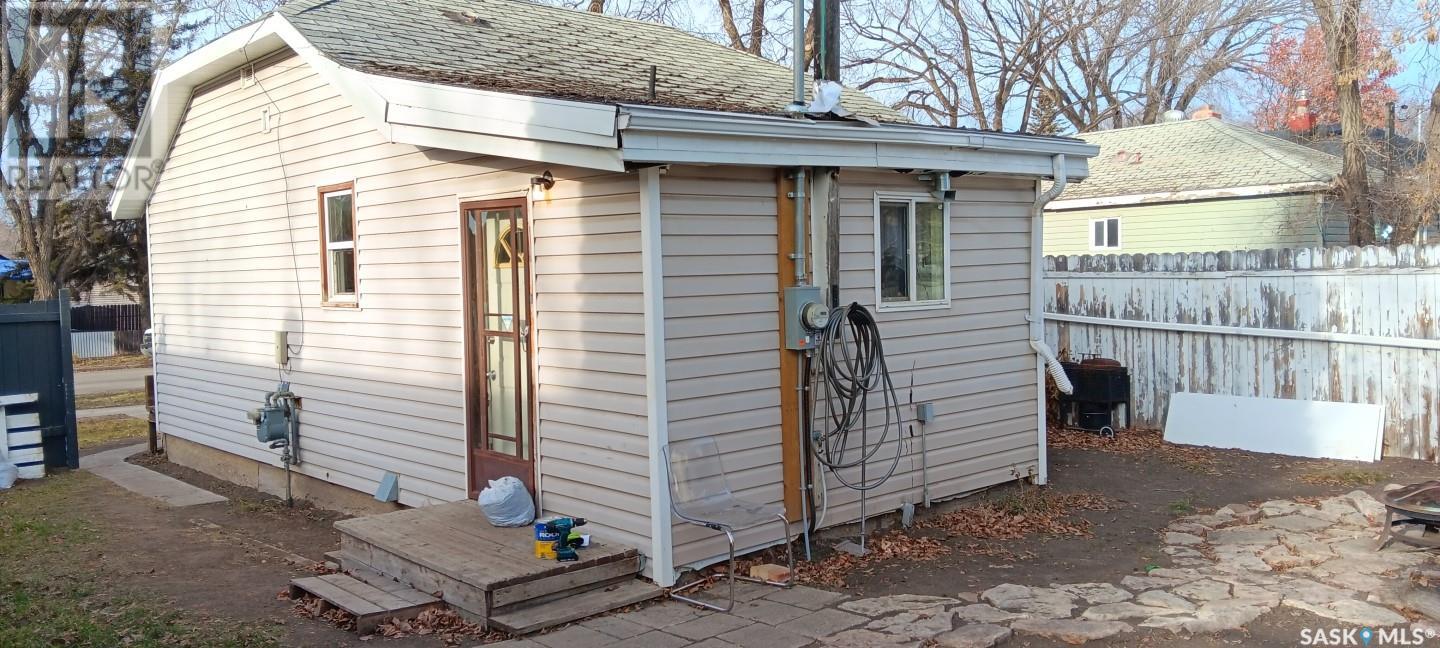 824 H Avenue N Property Photo 17