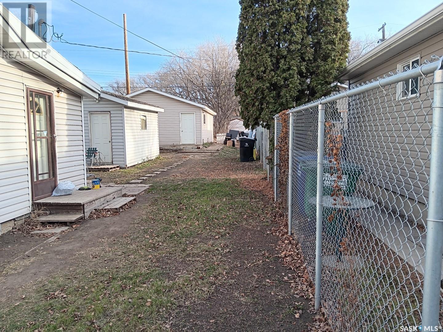 824 H Avenue N Property Photo 18