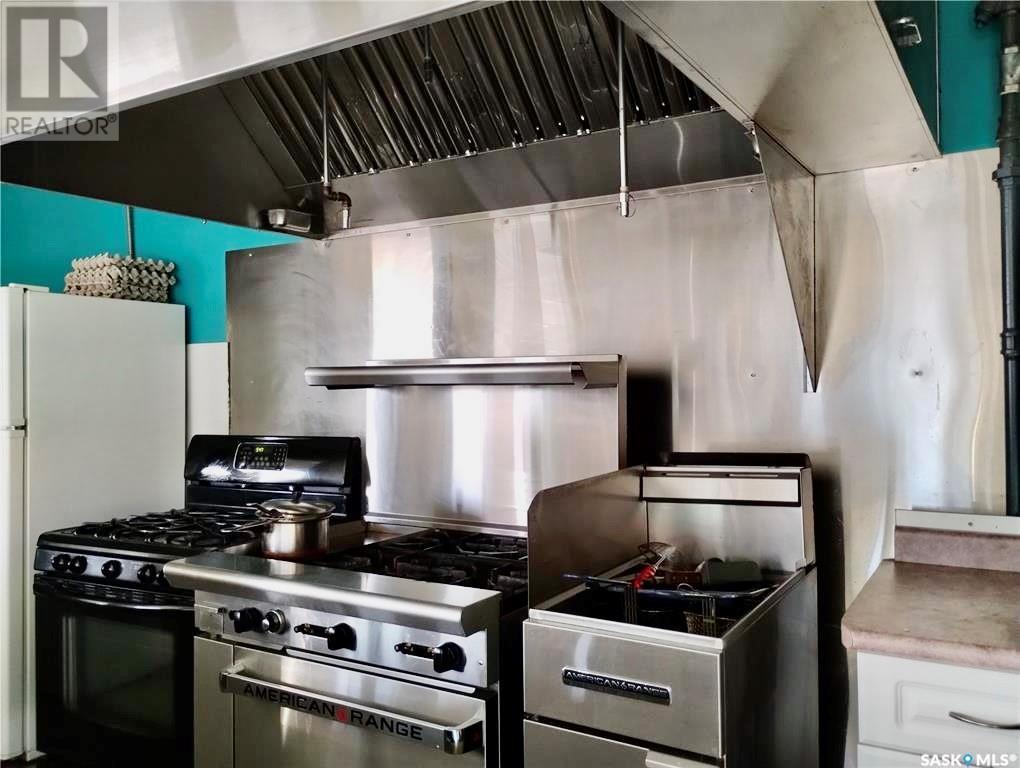 304 40 Highway Property Photo 7