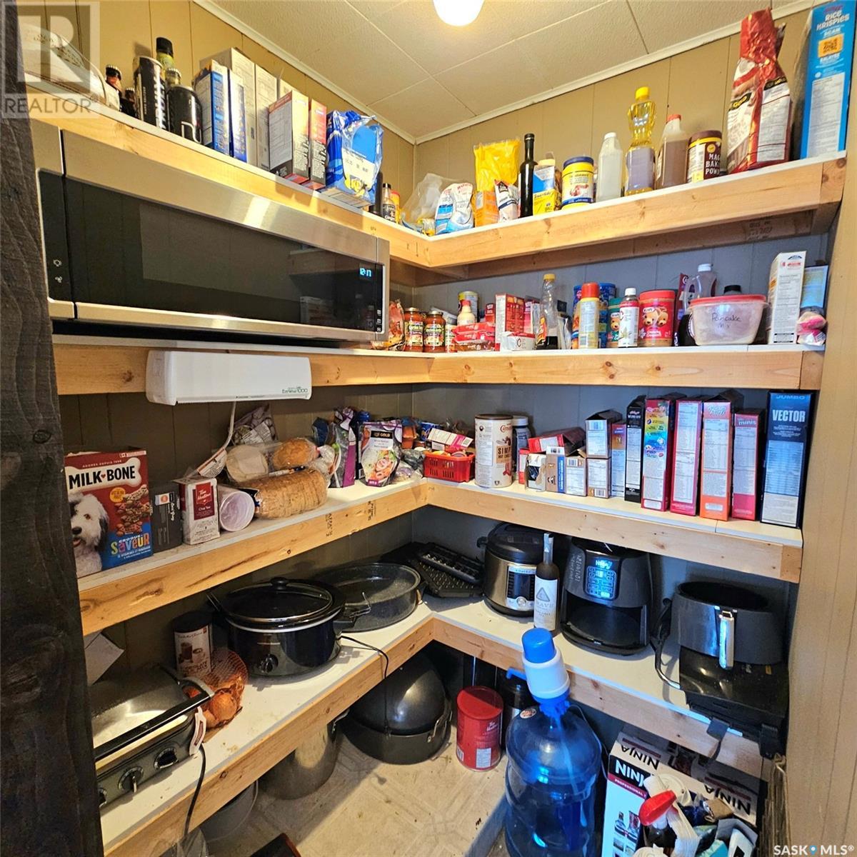 201 7th Street E Property Photo 10