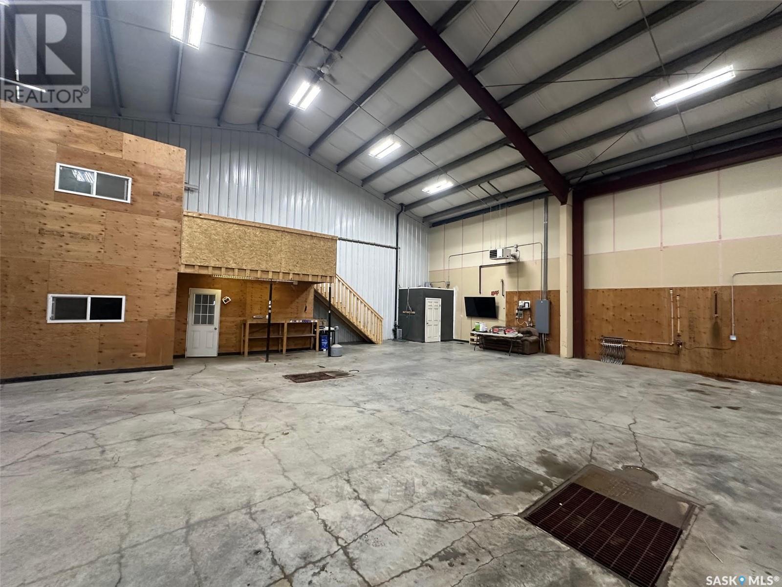 9 250 N Service Road W Property Photo 12