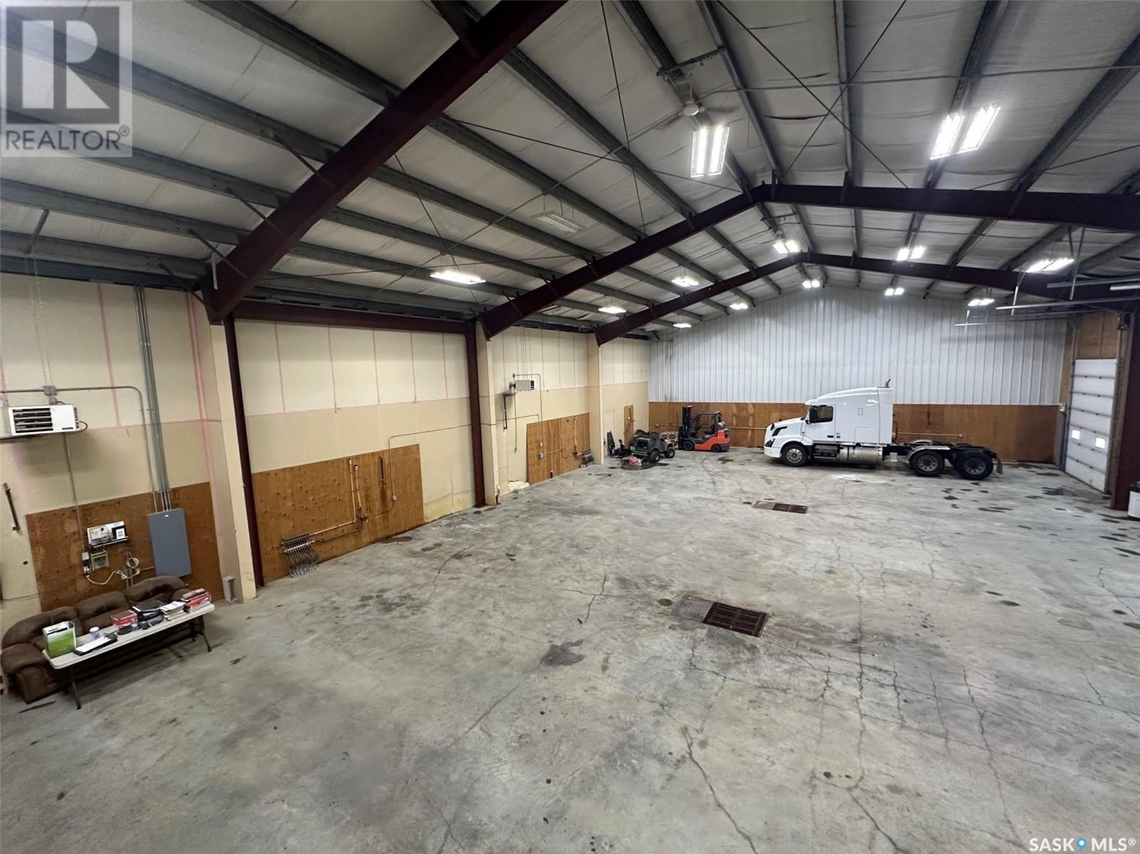 9 250 N Service Road W Property Photo 18