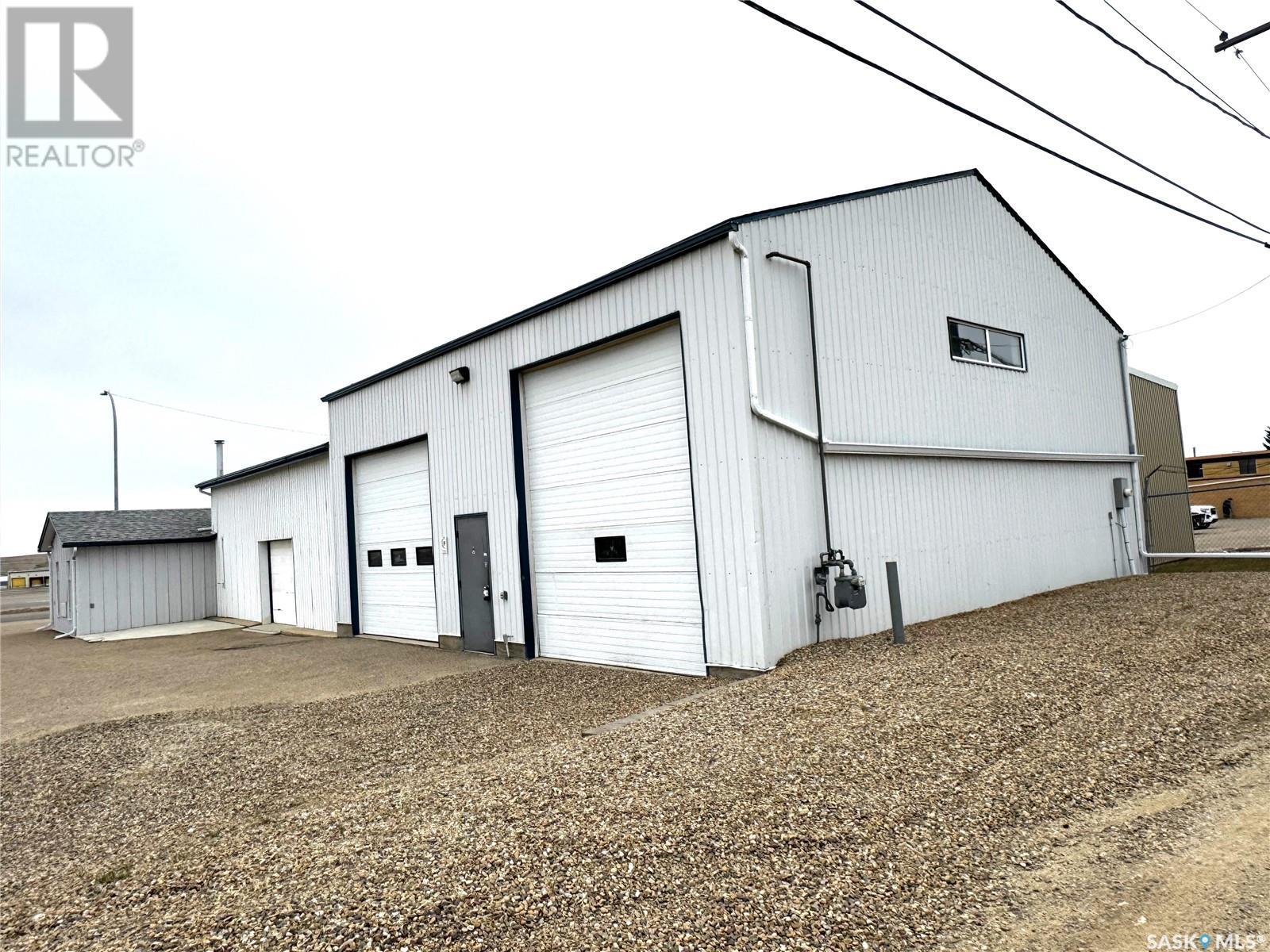 1451 North Service Road W Property Photo 8