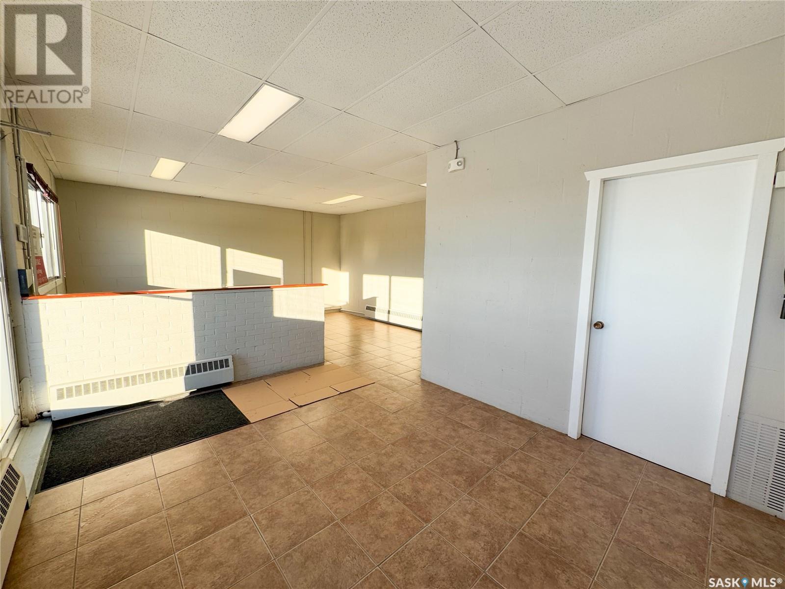 1451 North Service Road W Property Photo 13