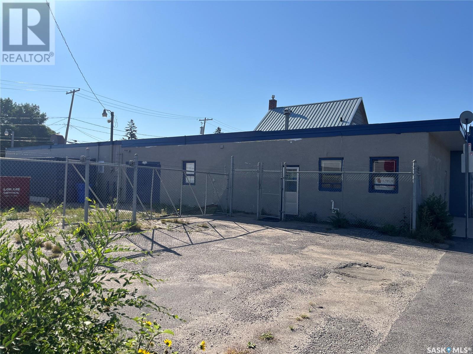 901 Winnipeg Street Property Photo 10