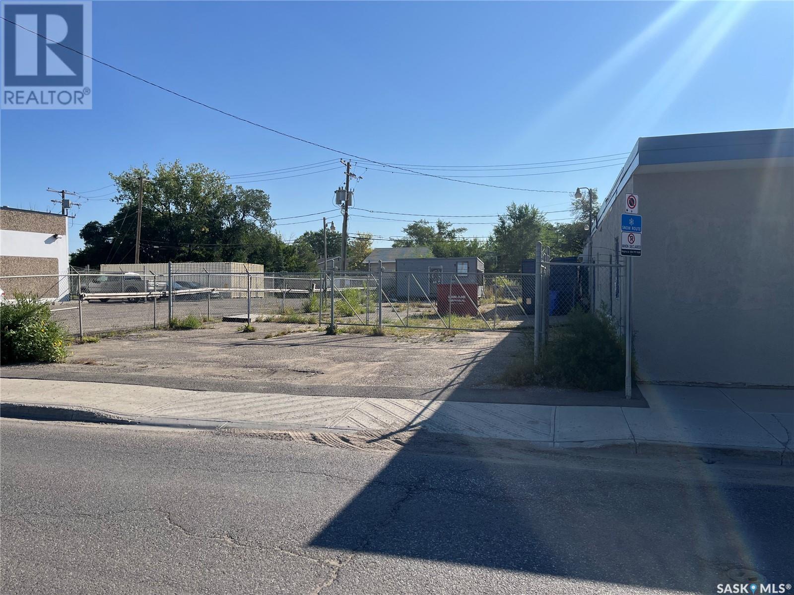 901 Winnipeg Street Property Photo 12