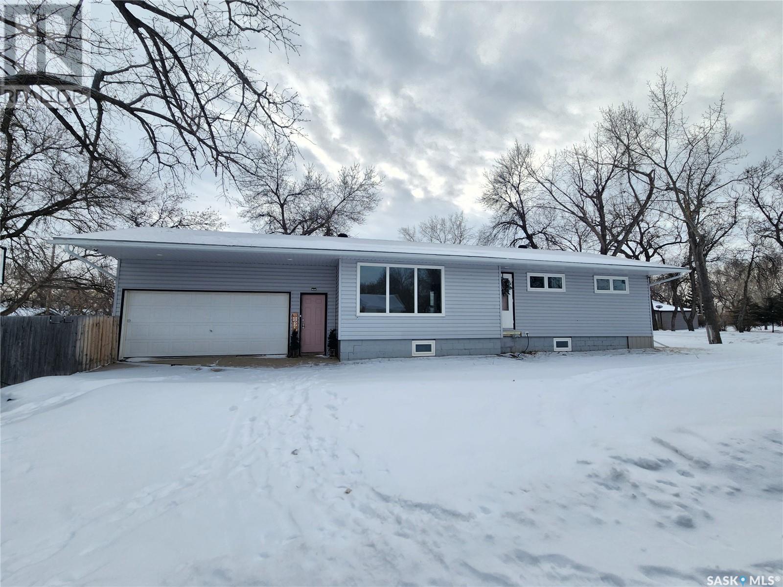 433 Floren Street Property Photo